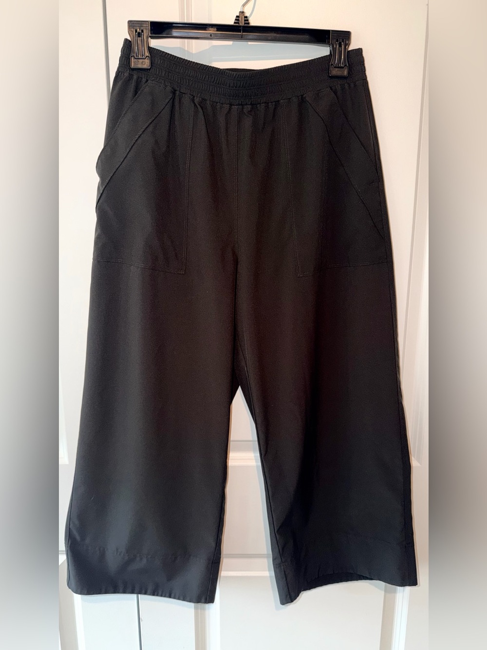 Old Navy Wide Leg Crop